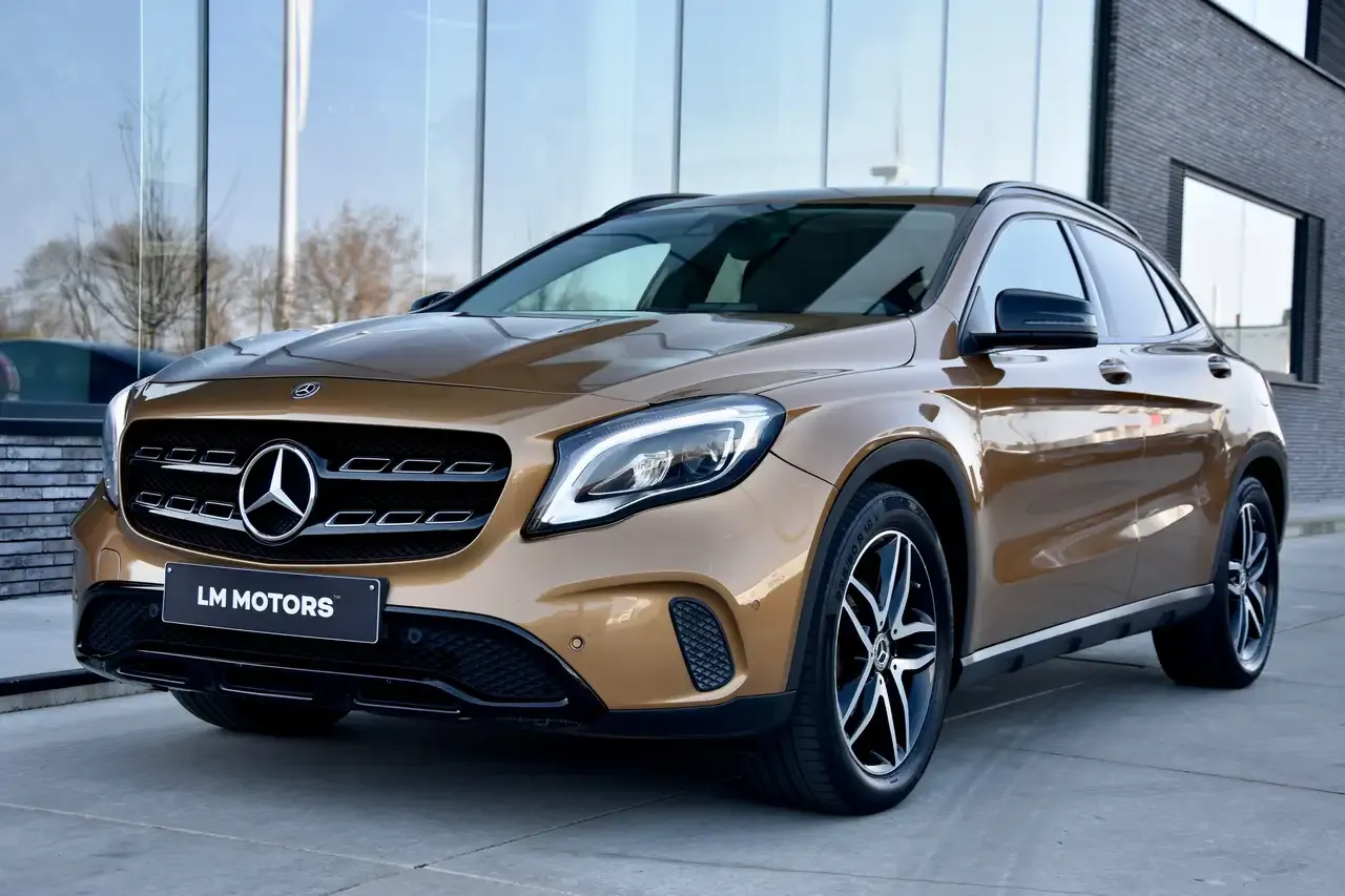 Mercedes-Benz GLA 200 - 28