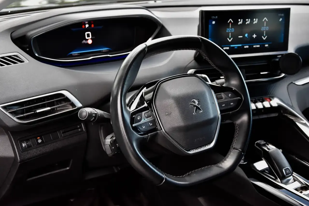 Peugeot 3008 - 20