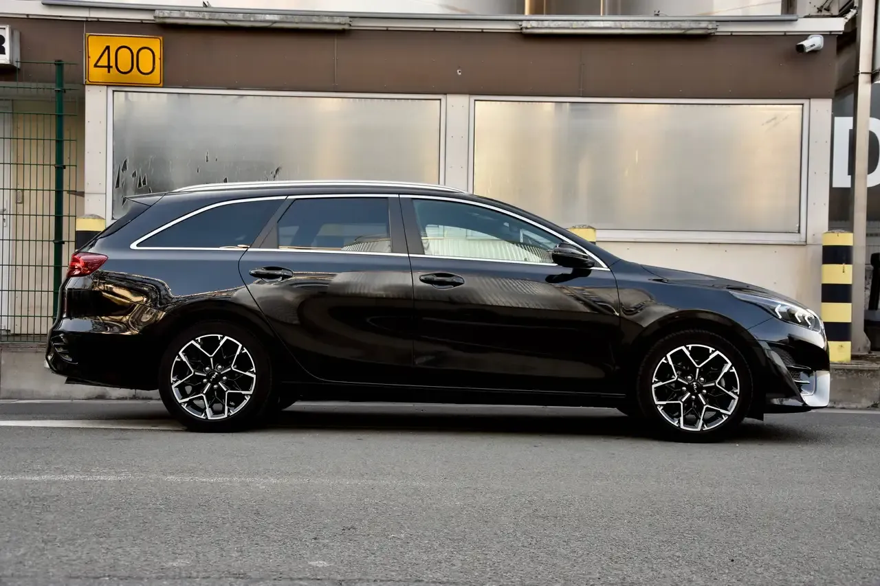 Kia Ceed SW / cee'd SW - 16