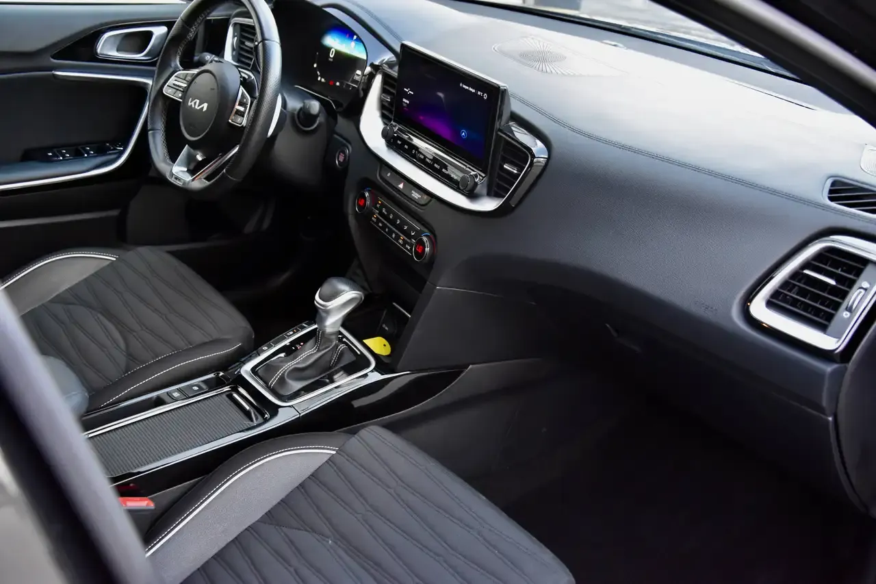 Kia Ceed SW / cee'd SW - 8