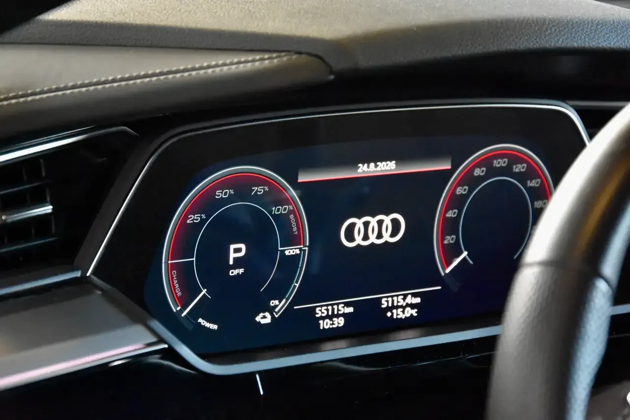 Audi SQ8 e-tron - 3
