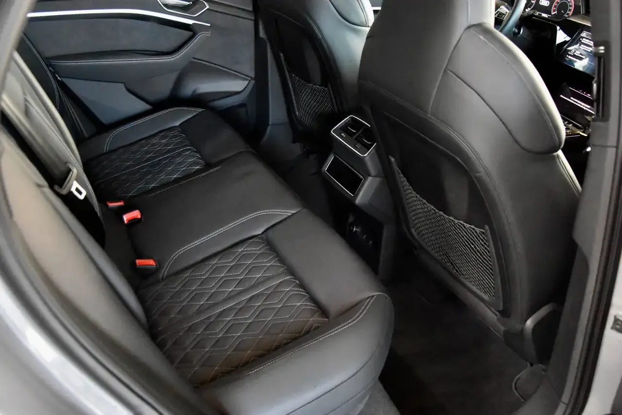 Audi SQ8 e-tron - 9