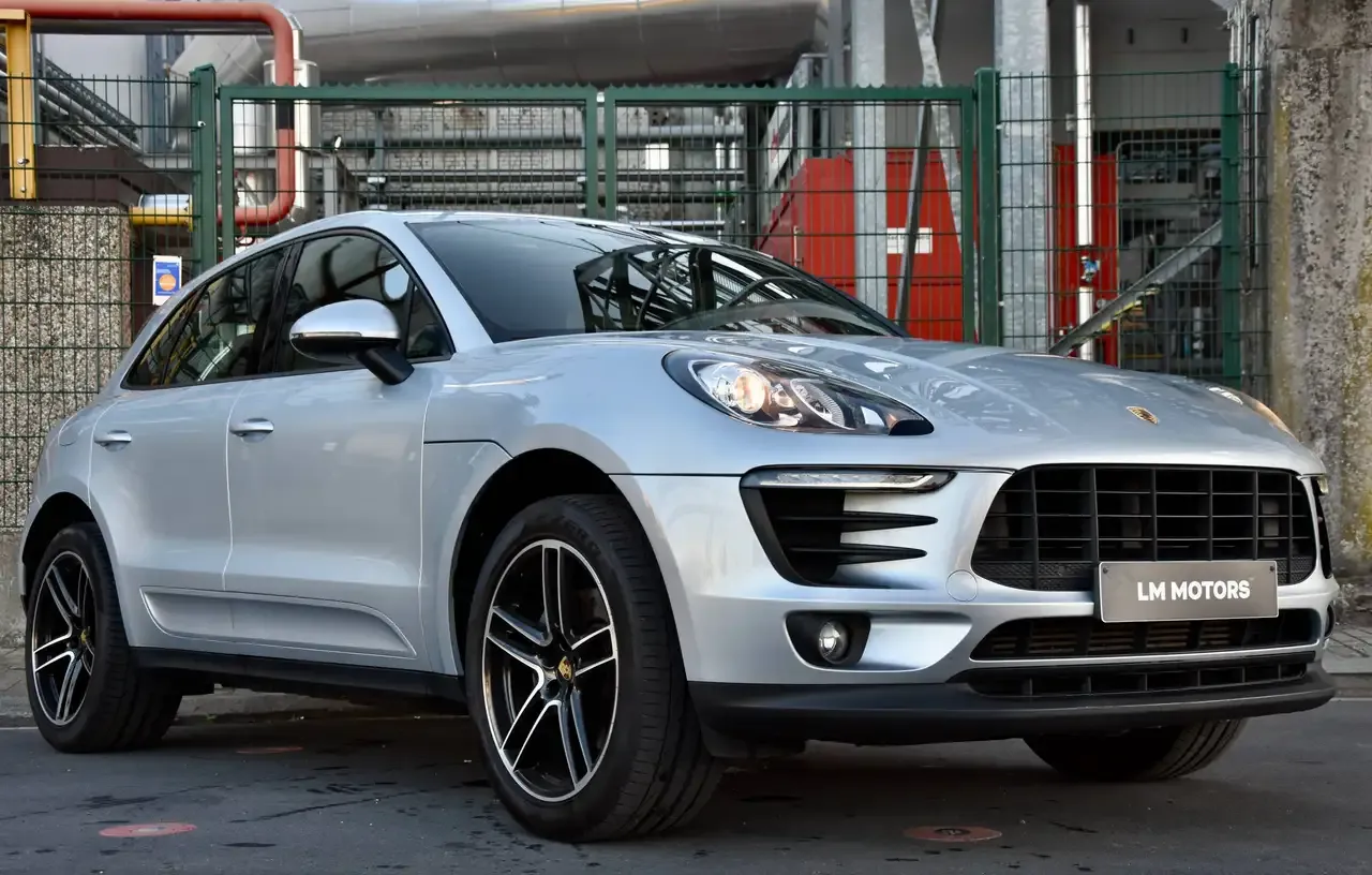 Porsche Macan - 14