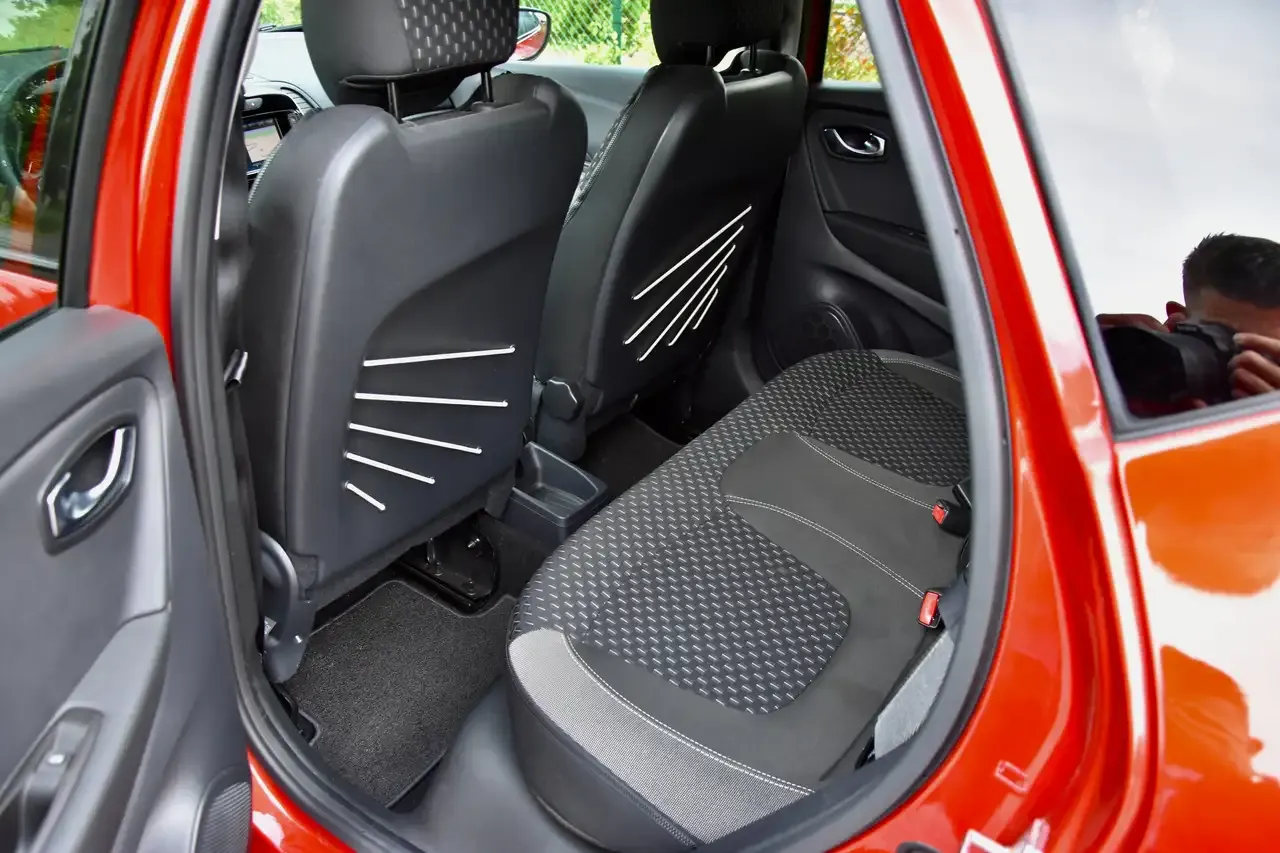 Renault Captur - 8
