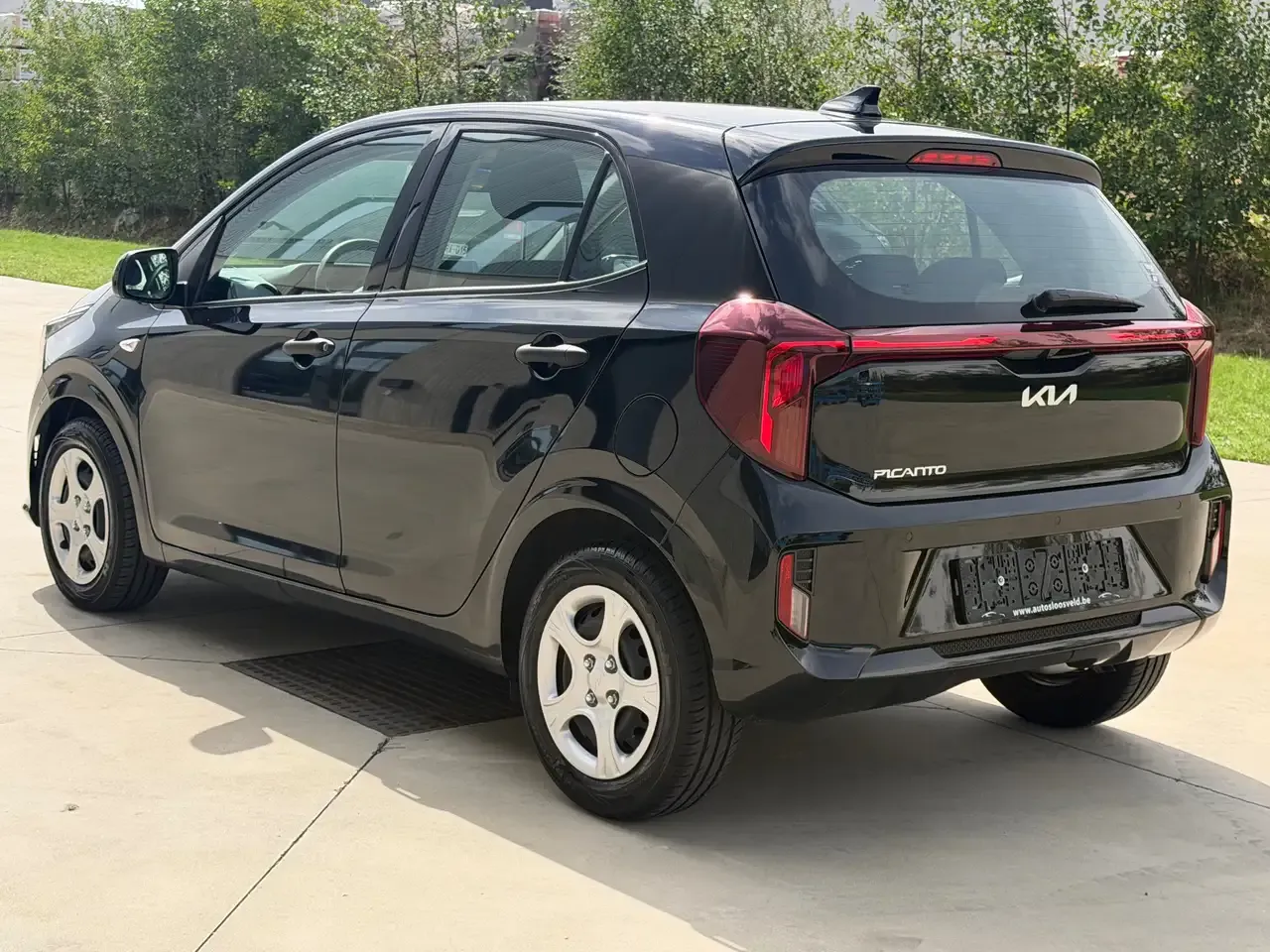 Kia Picanto - 5
