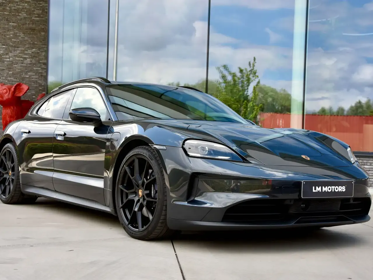 Porsche Taycan - 14