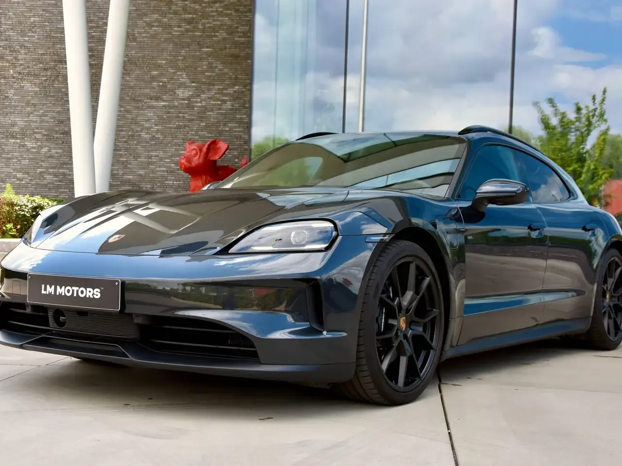 Porsche Taycan - 15