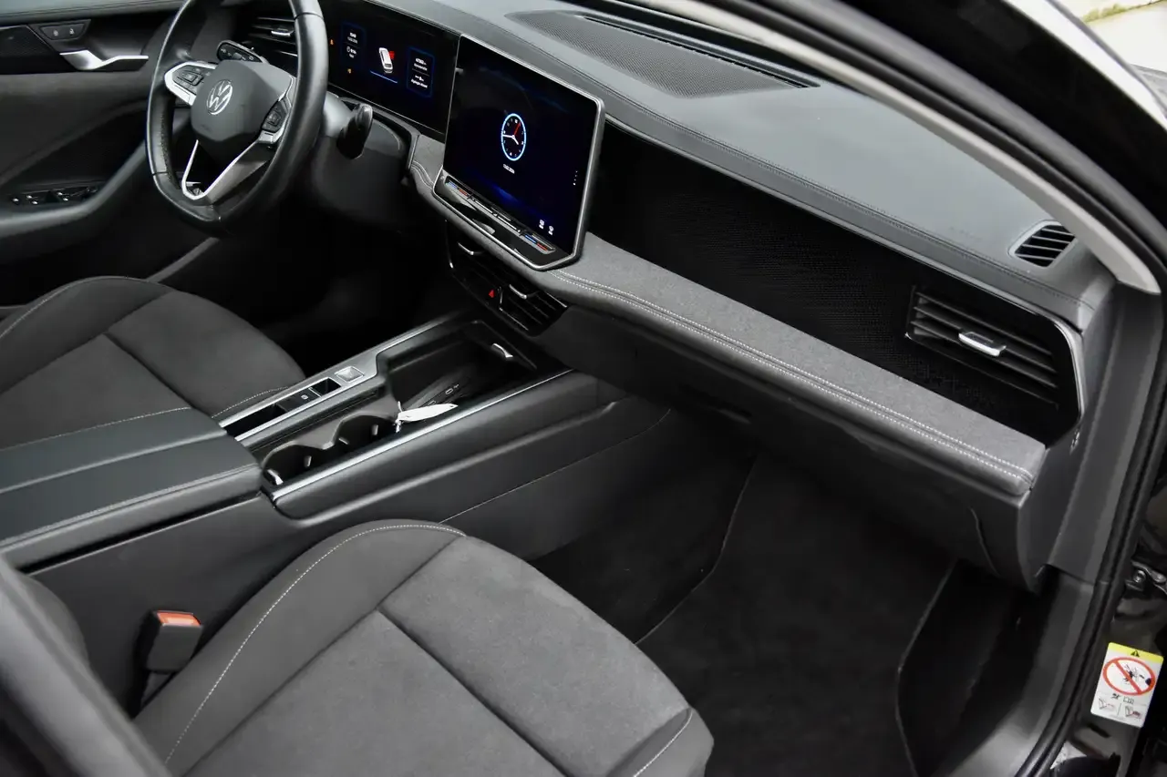 Volkswagen Passat Variant - 11