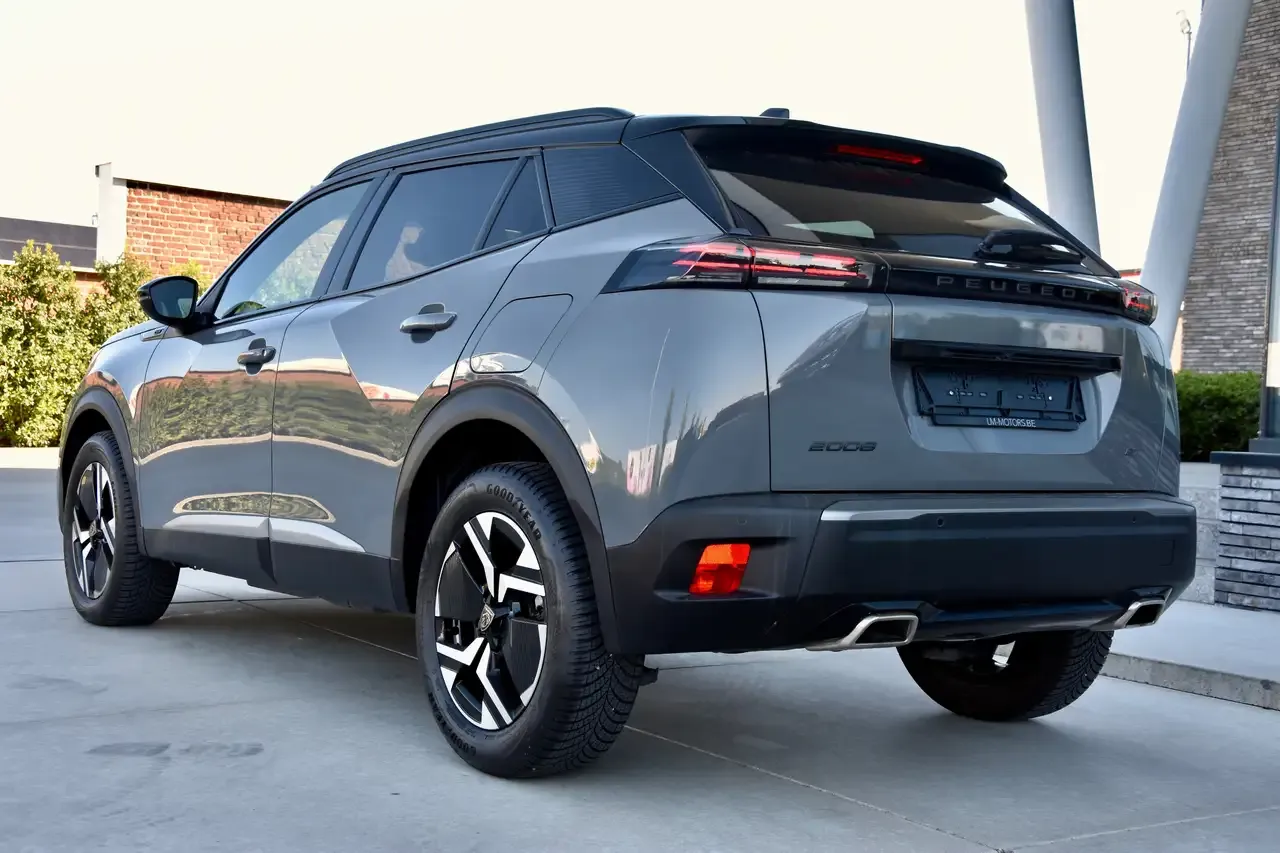 Peugeot 2008 - 25