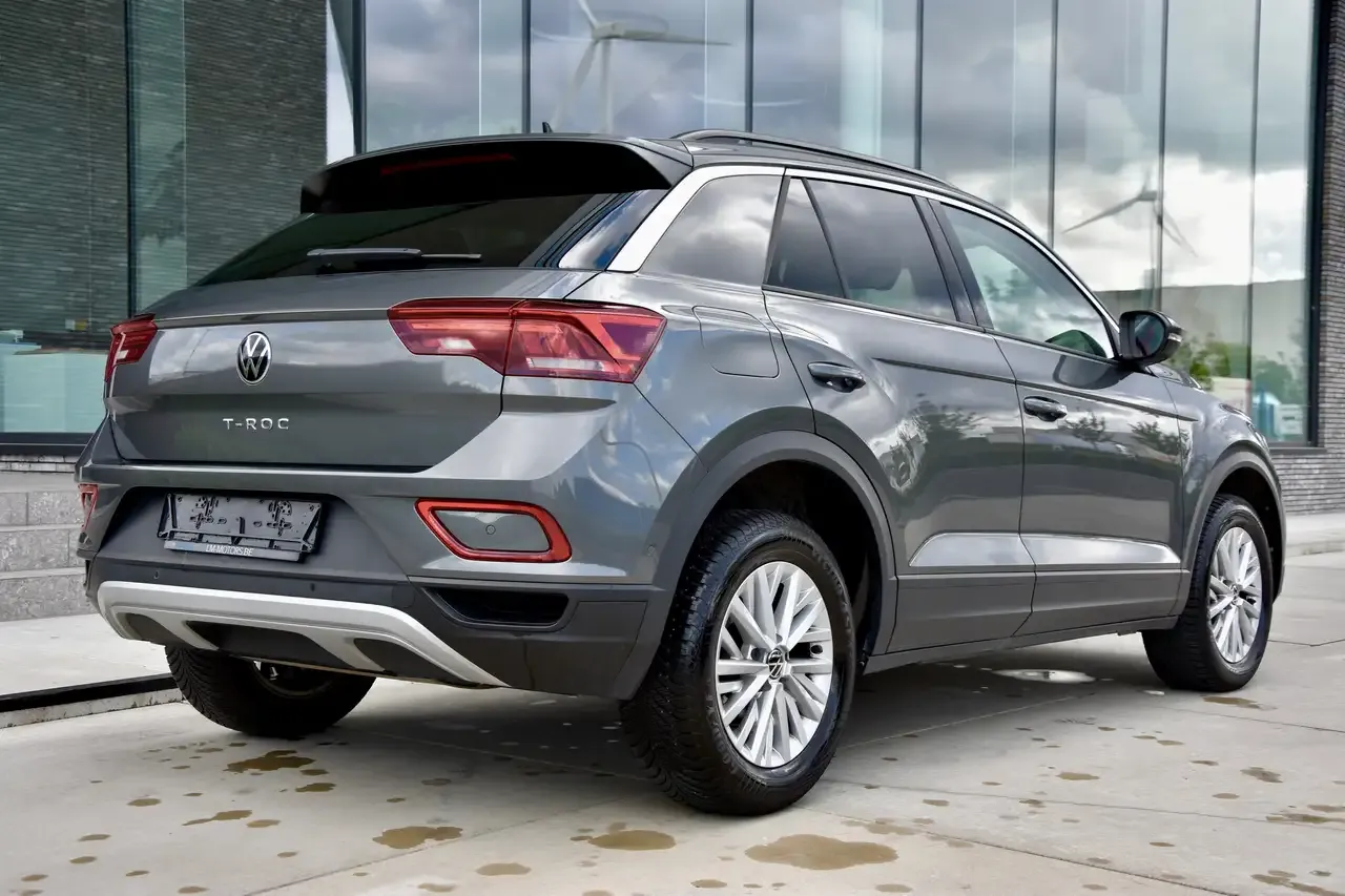 Volkswagen T-Roc - 15