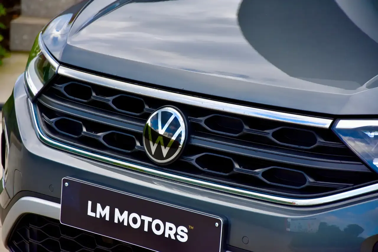 Volkswagen T-Roc - 18