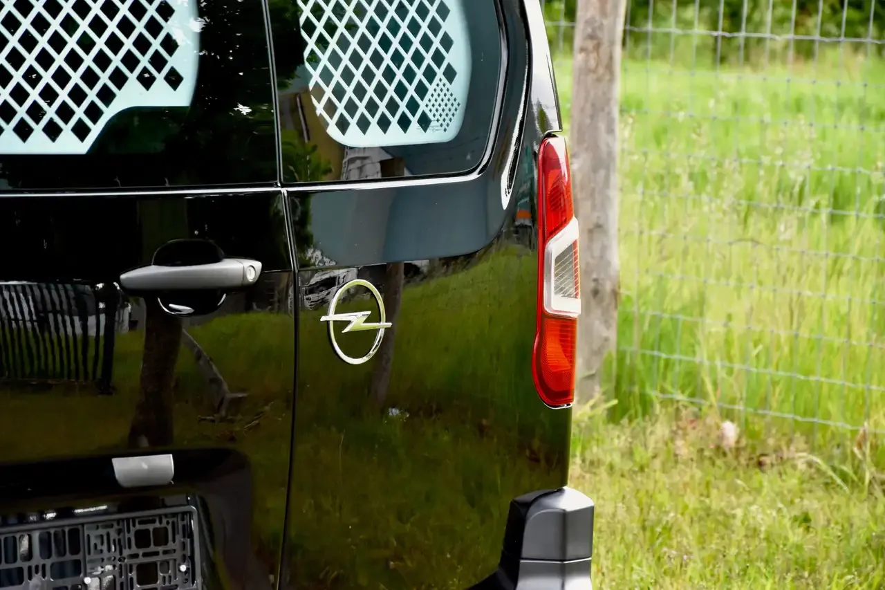 Opel Combo - 18