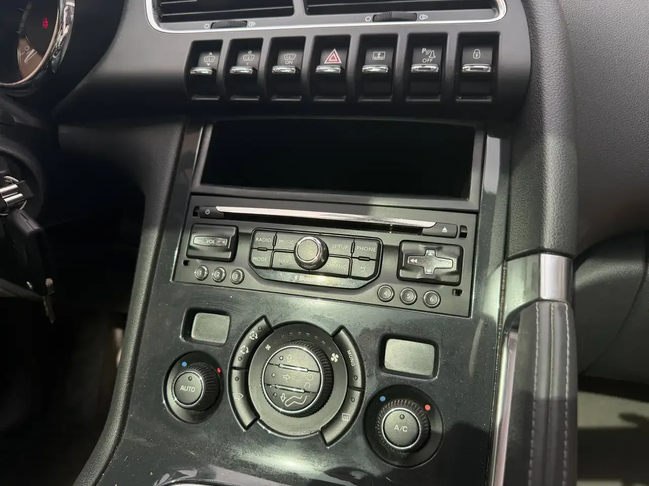 Peugeot 3008 - 10