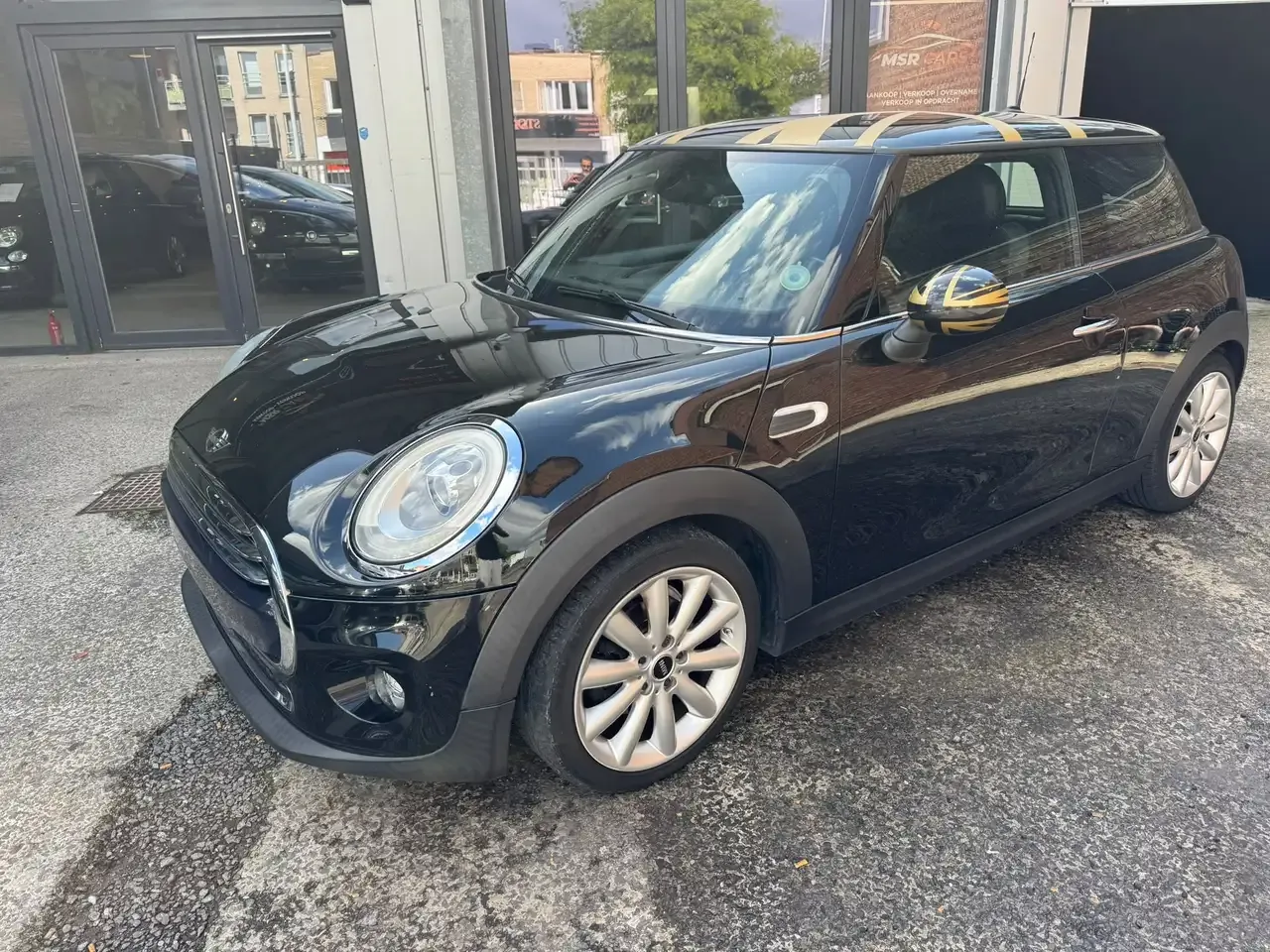 MINI Cooper - 1