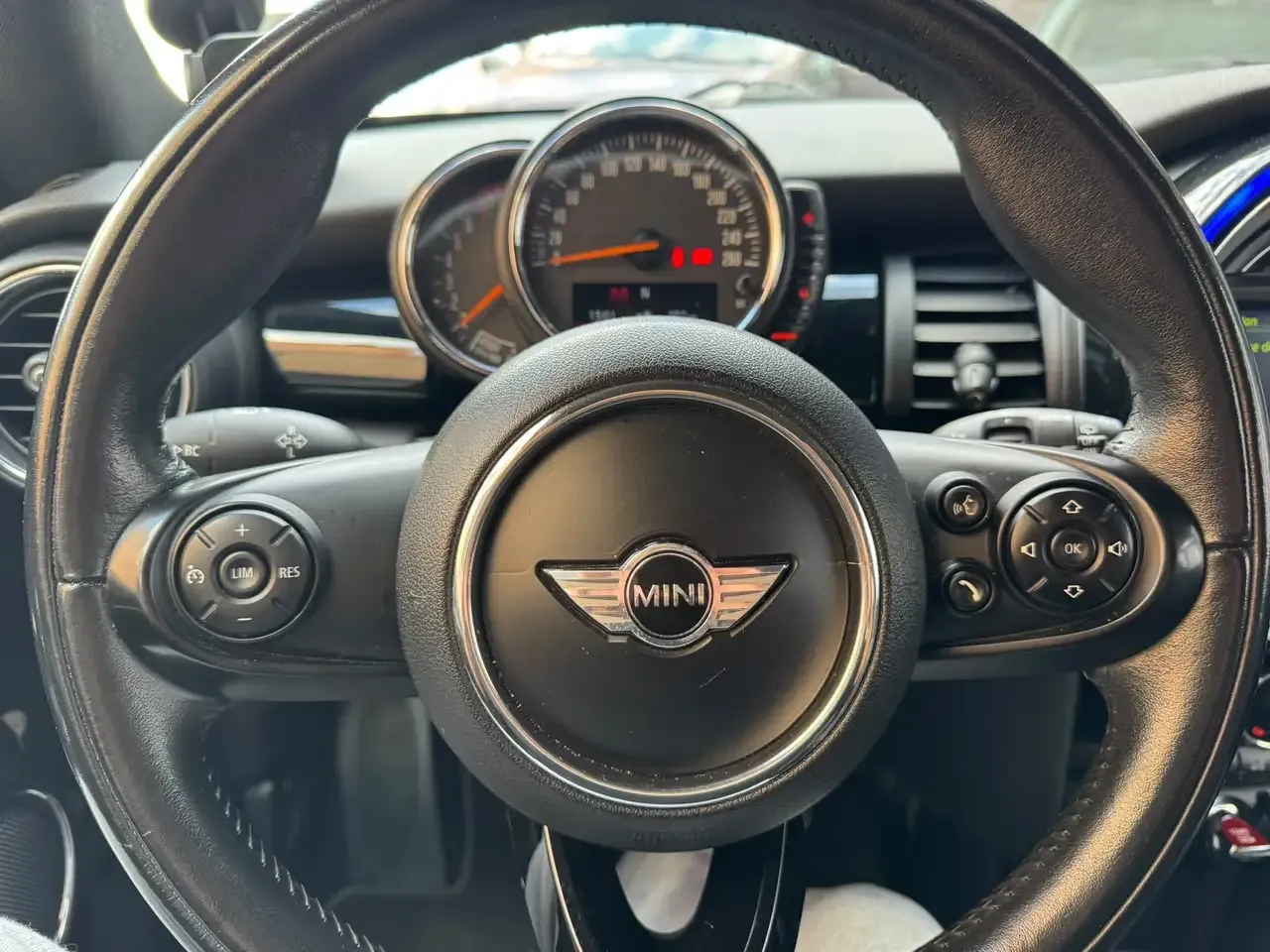 MINI Cooper - 11