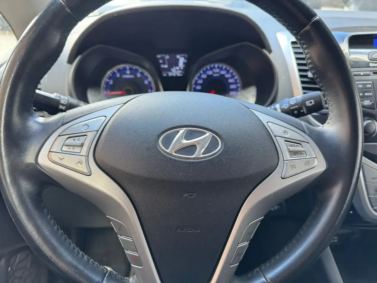 Hyundai iX20 - 11