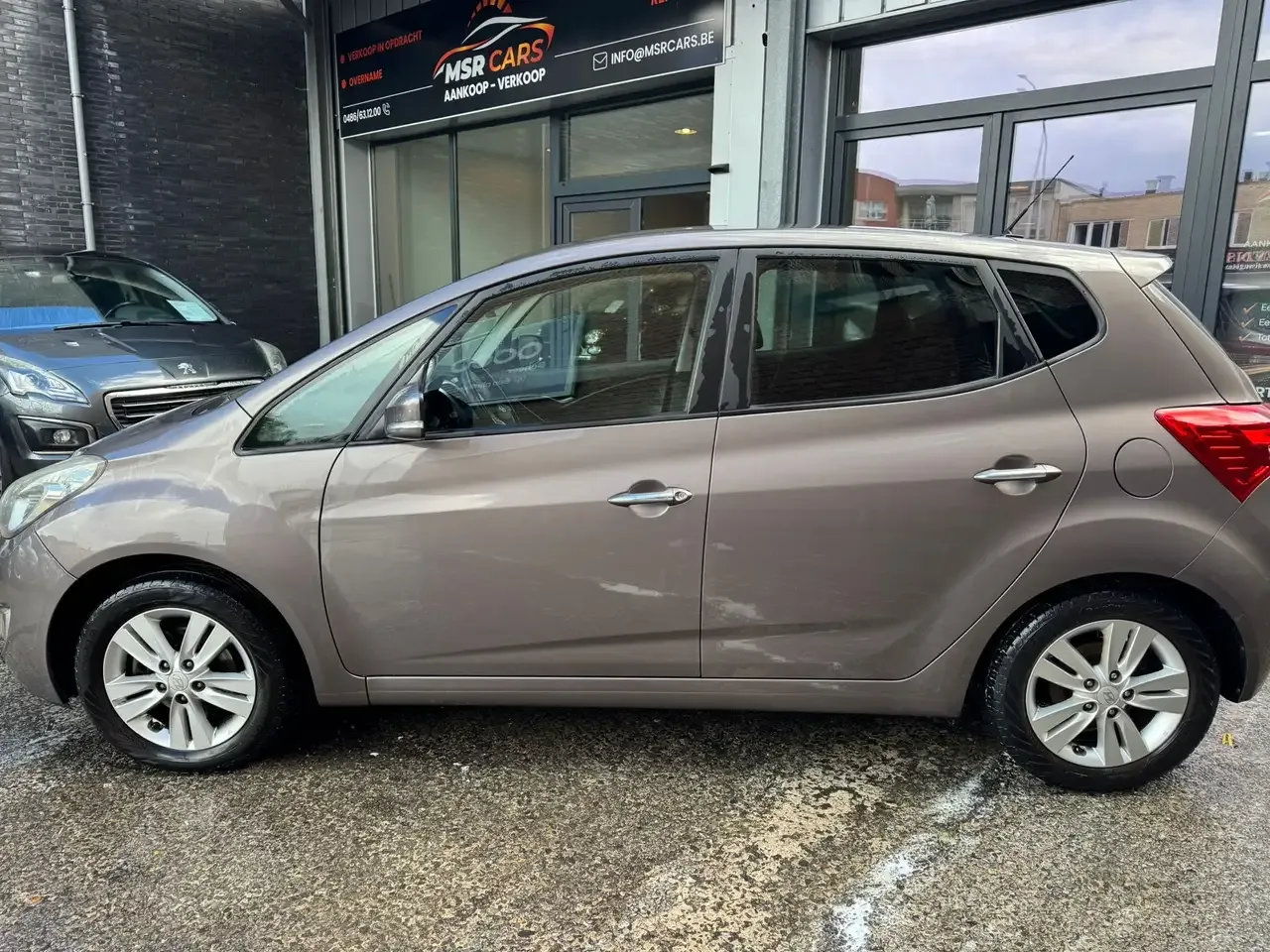 Hyundai iX20 - 8