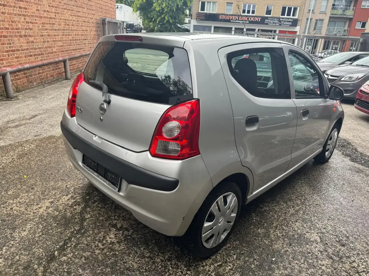 Nissan Pixo - 4