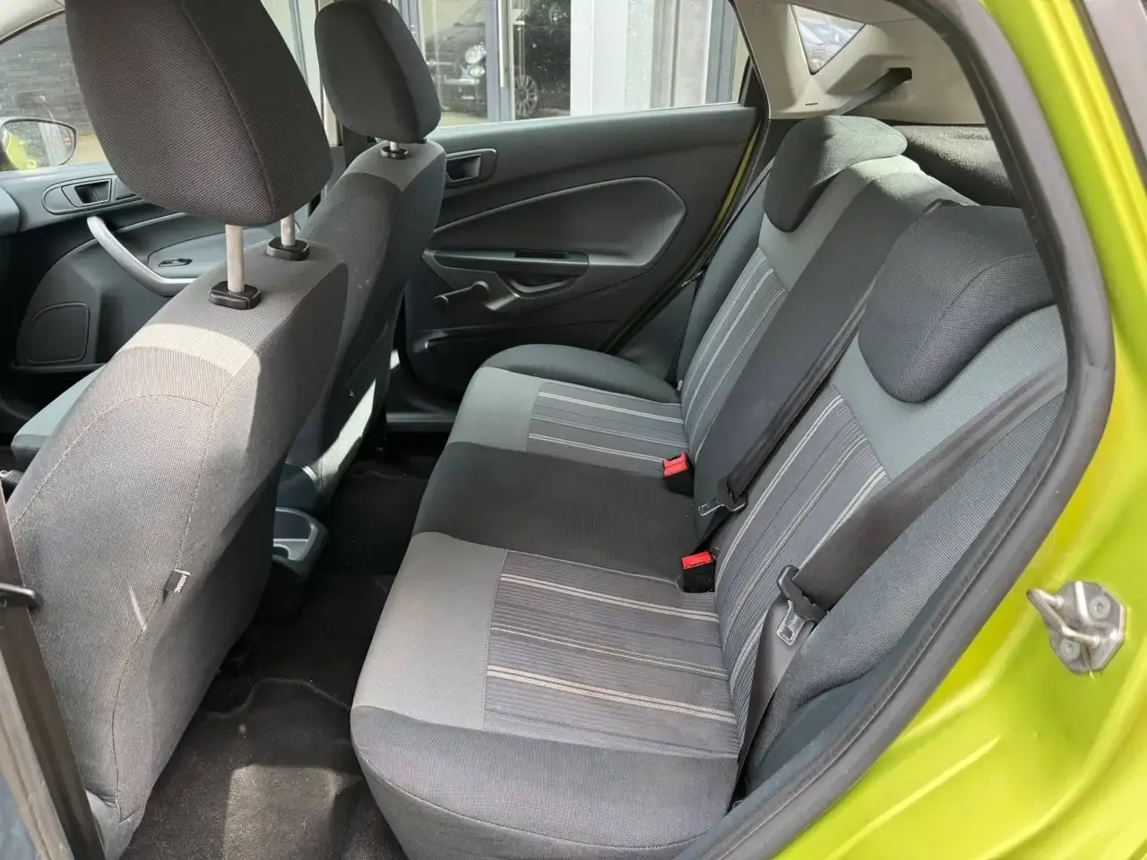 Ford Fiesta - 15