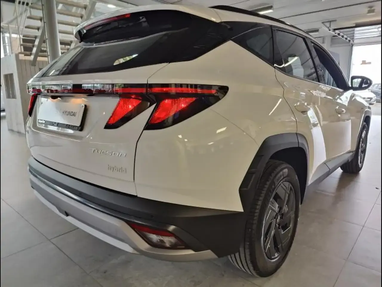 Hyundai TUCSON - 2