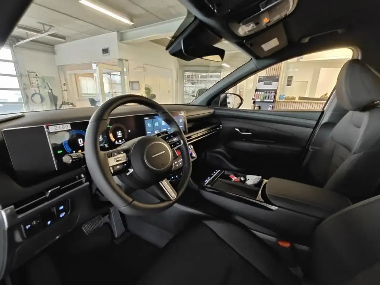 Hyundai TUCSON - 4