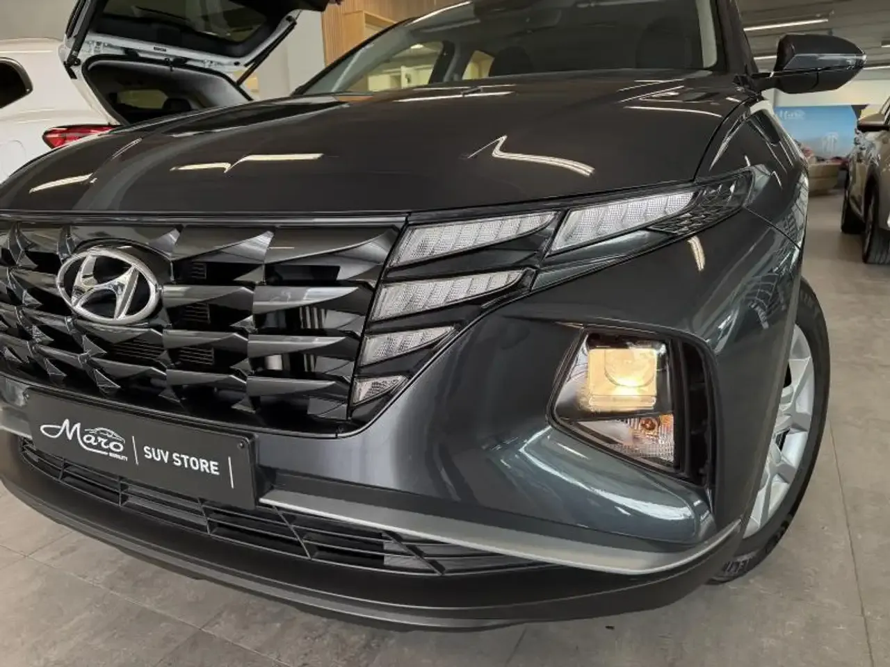 Hyundai TUCSON - 18