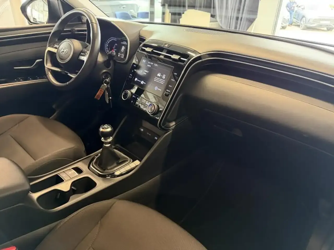 Hyundai TUCSON - 19