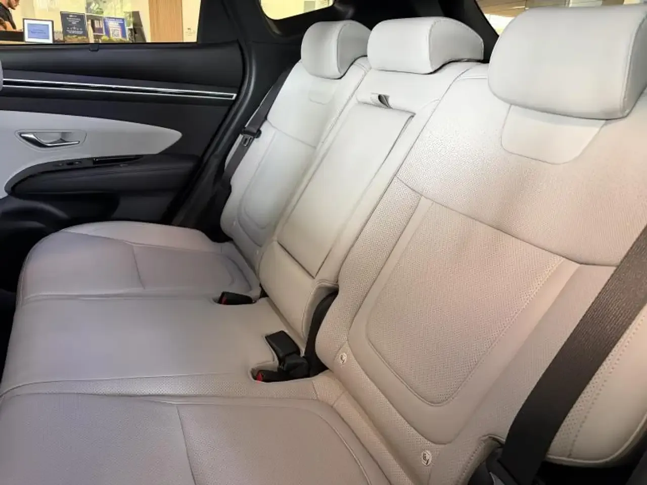 Hyundai TUCSON - 15
