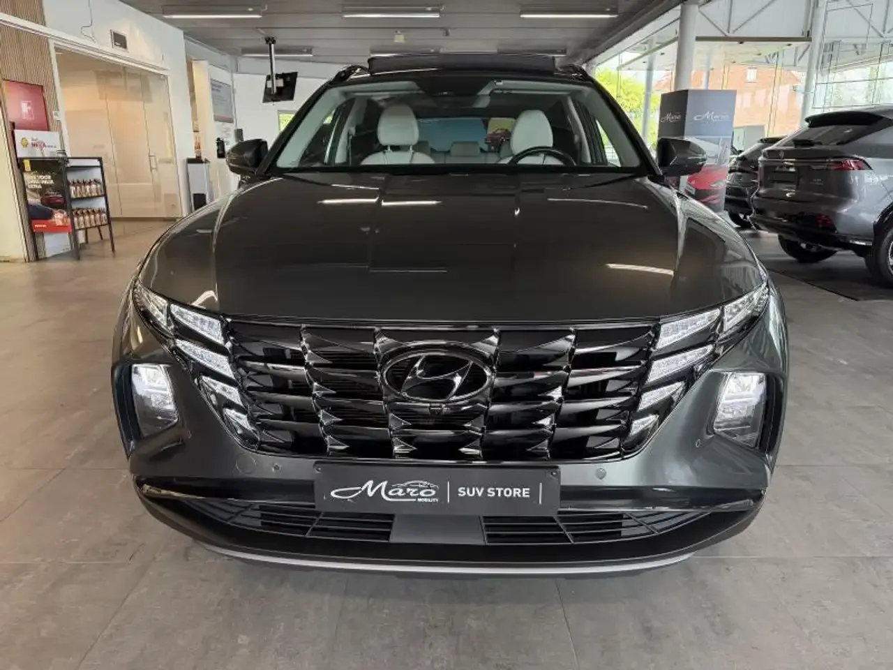 Hyundai TUCSON - 10