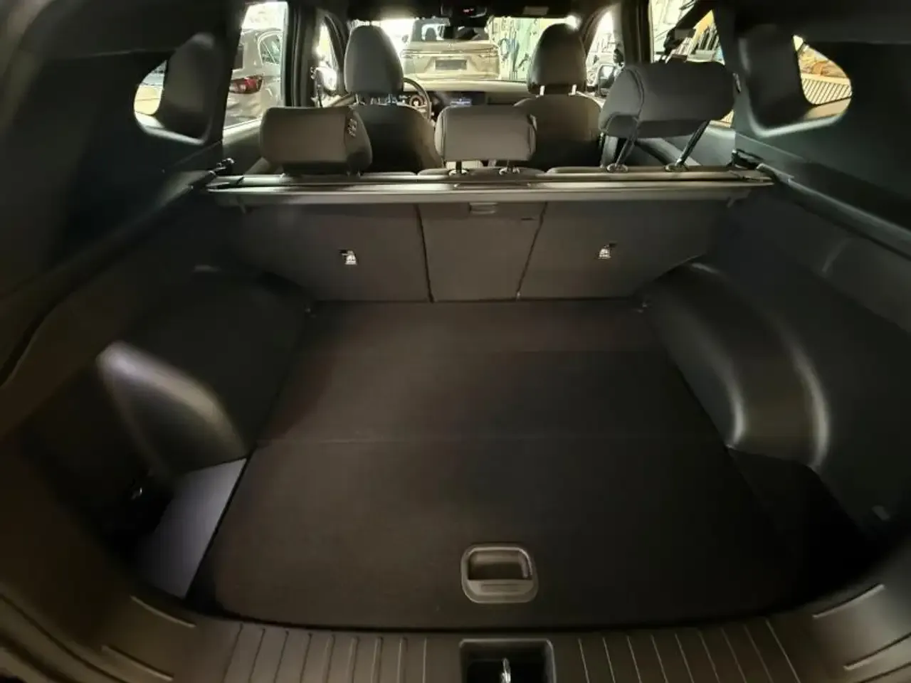 Hyundai TUCSON - 16