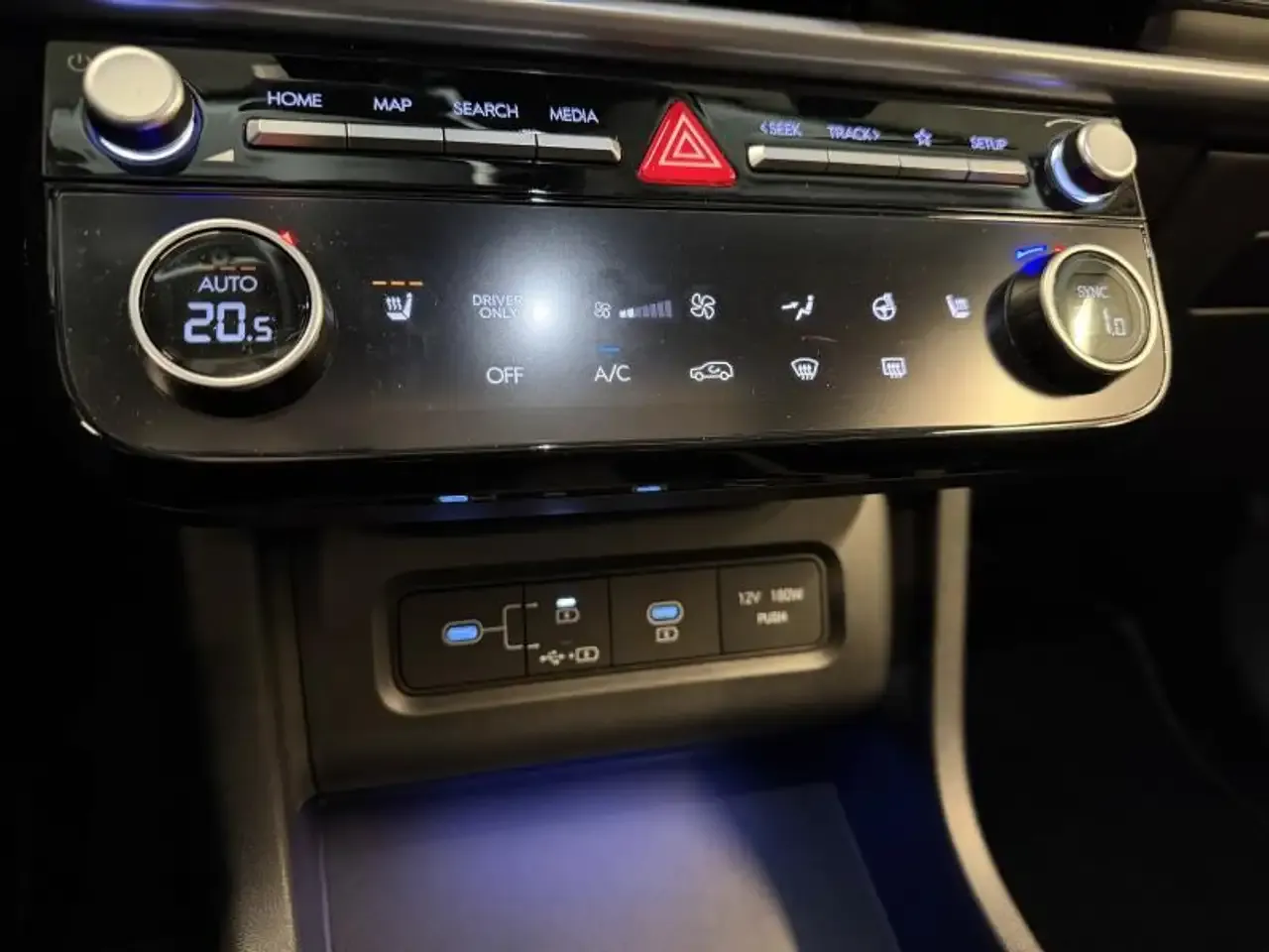 Hyundai TUCSON - 20