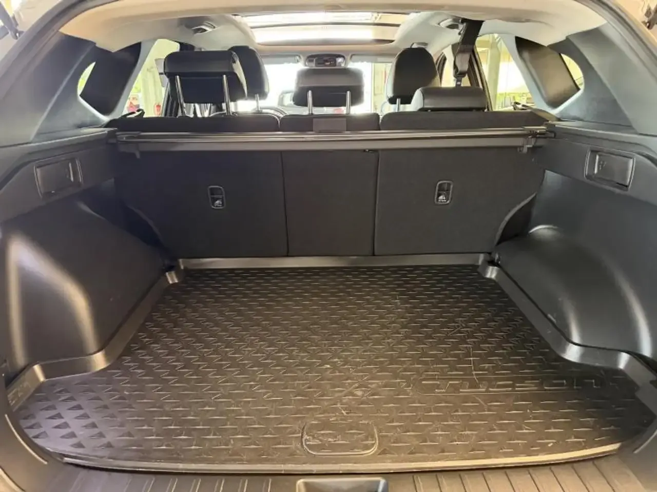 Hyundai TUCSON - 21
