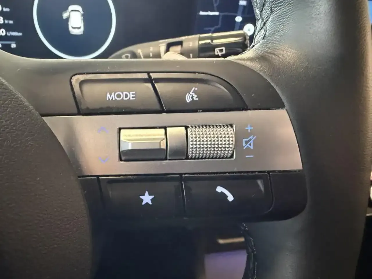 Hyundai TUCSON - 25