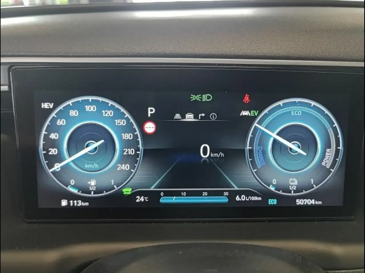 Hyundai TUCSON - 29