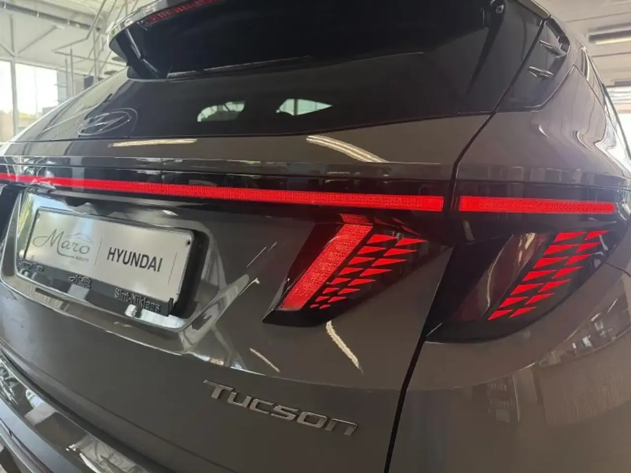 Hyundai TUCSON - 19