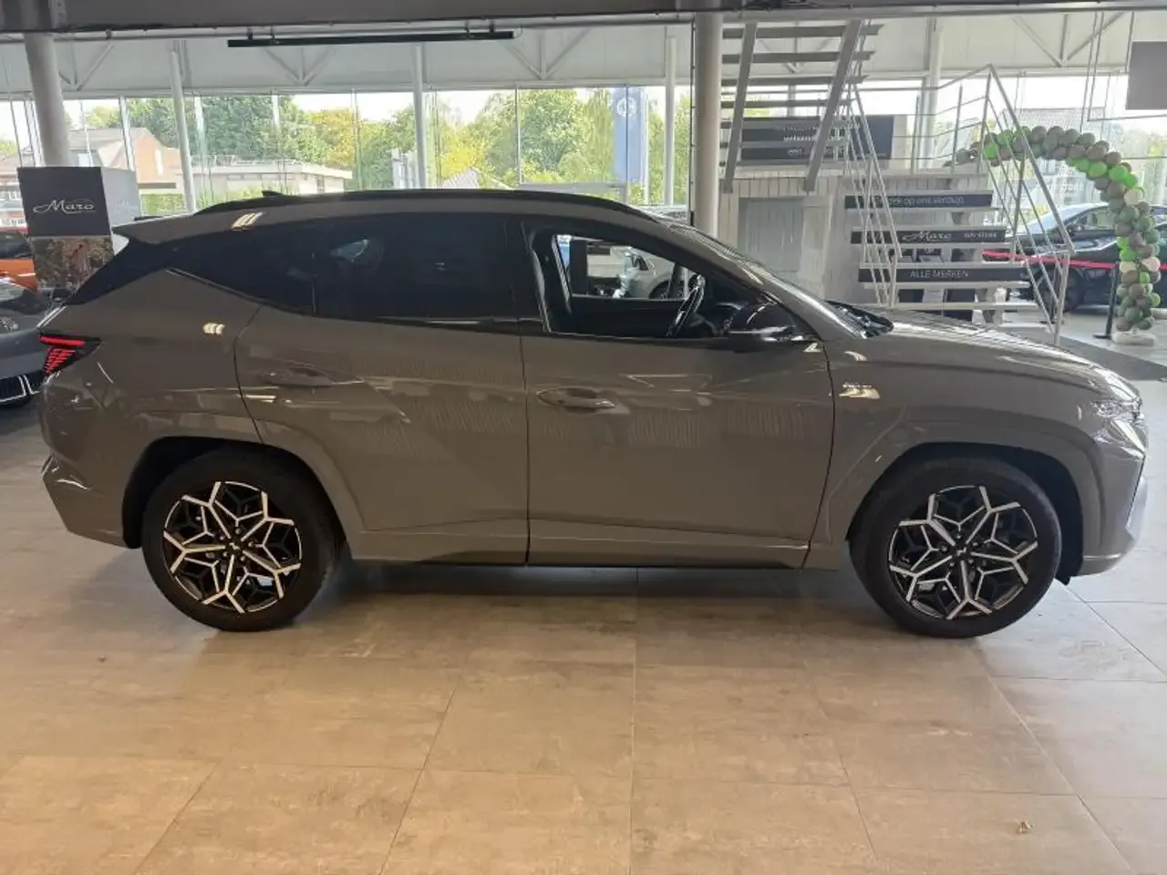 Hyundai TUCSON - 8
