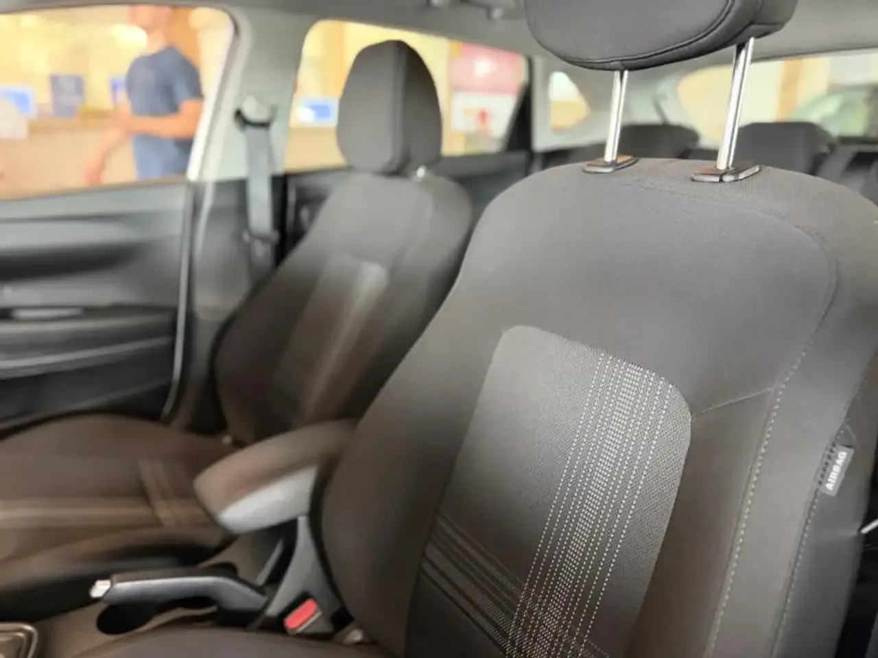 Hyundai i20 - 13