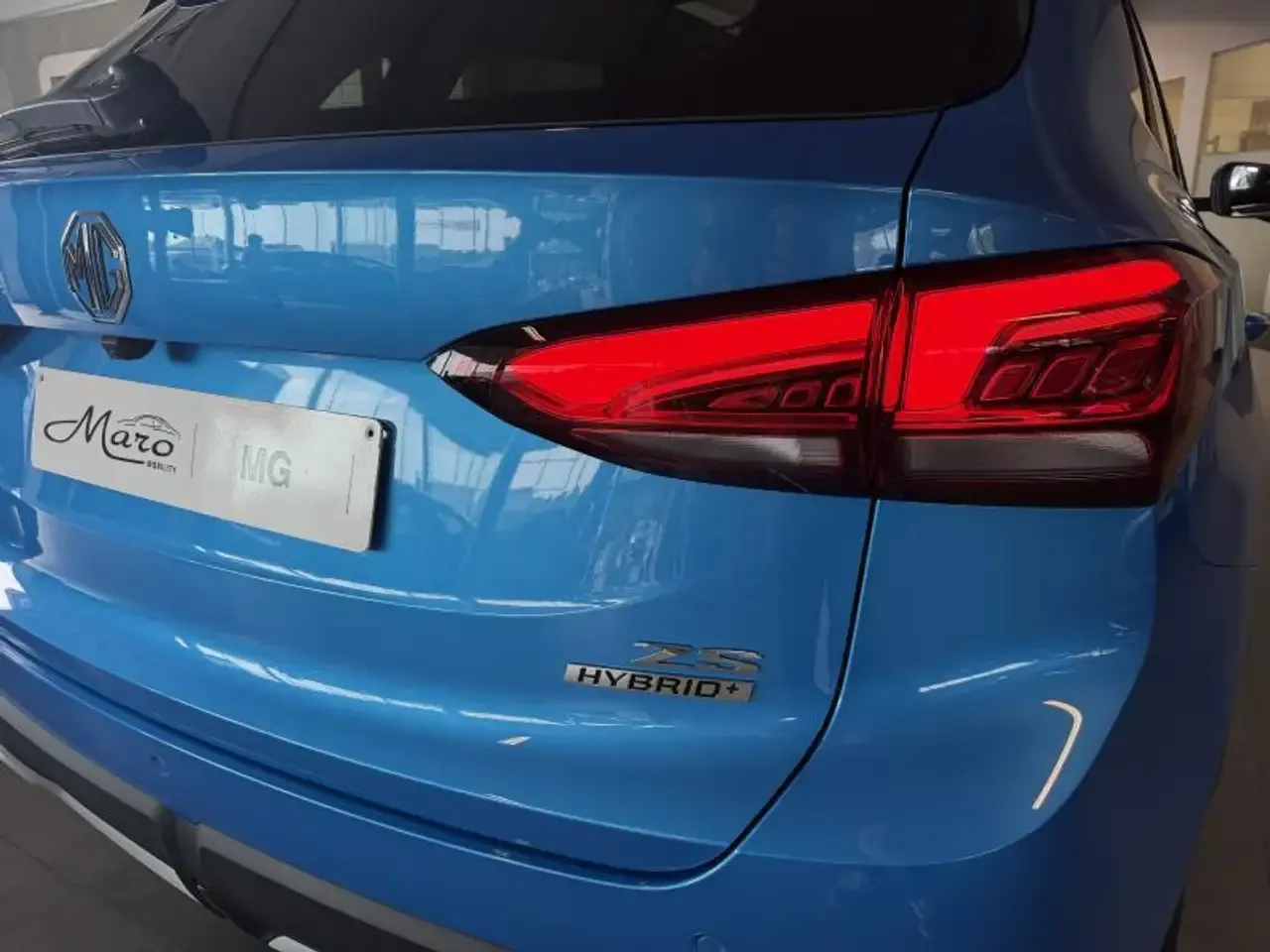 MG ZS - 19