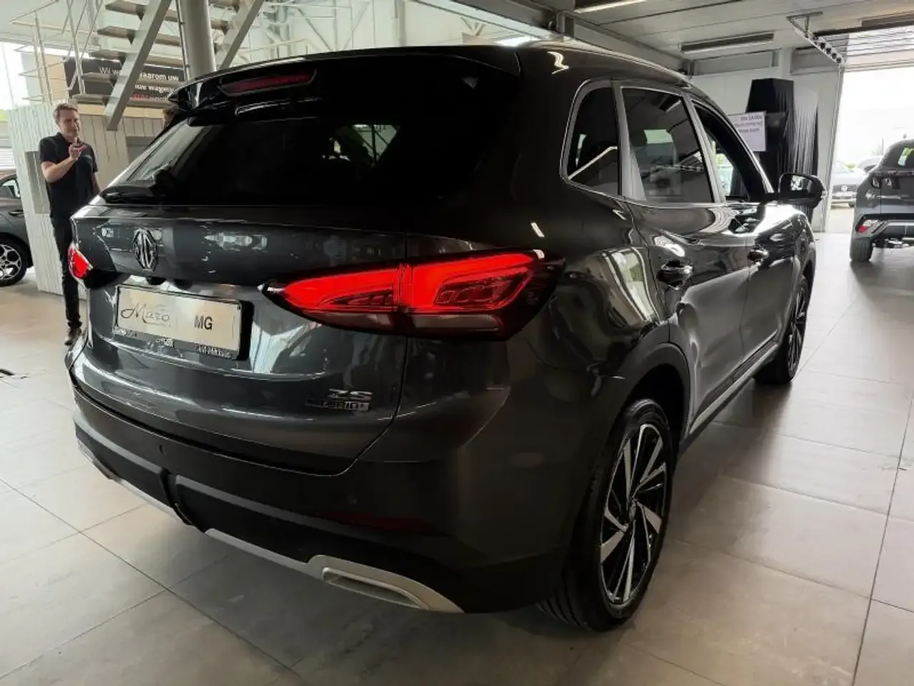 MG ZS - 2