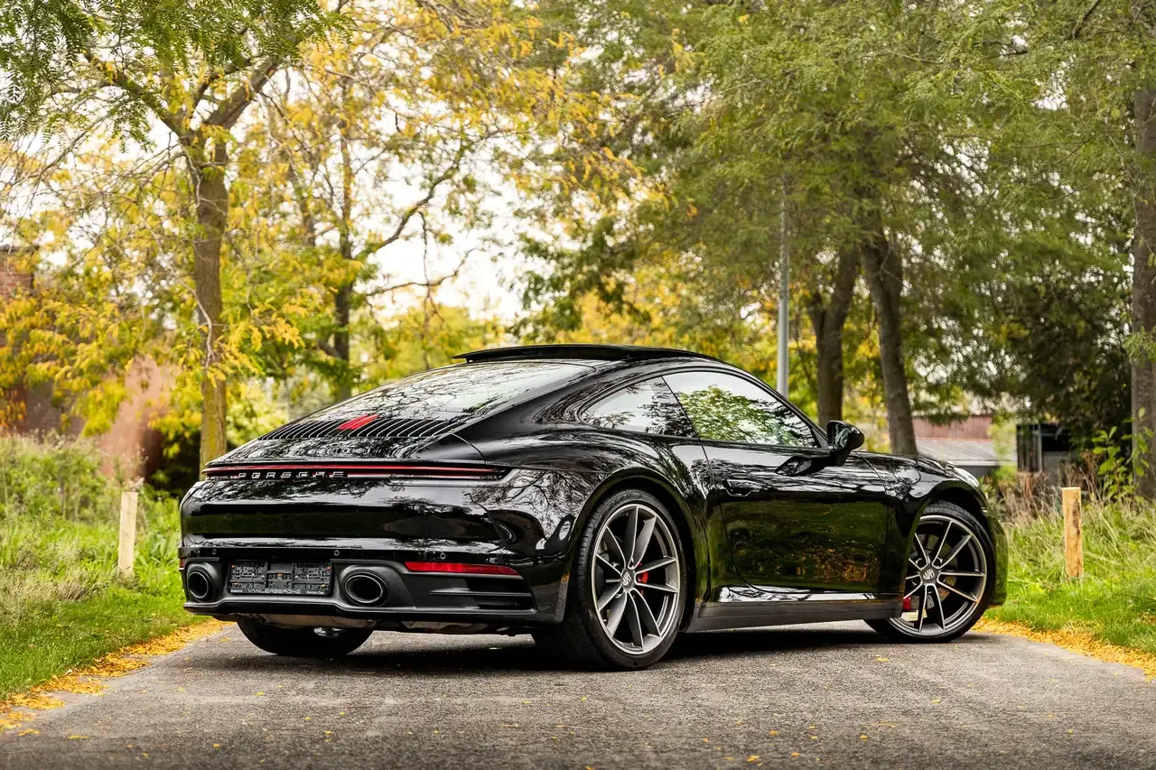 Porsche 992 - 25