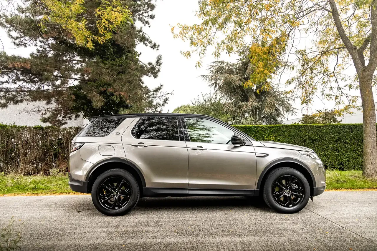 Land Rover Discovery Sport - 22