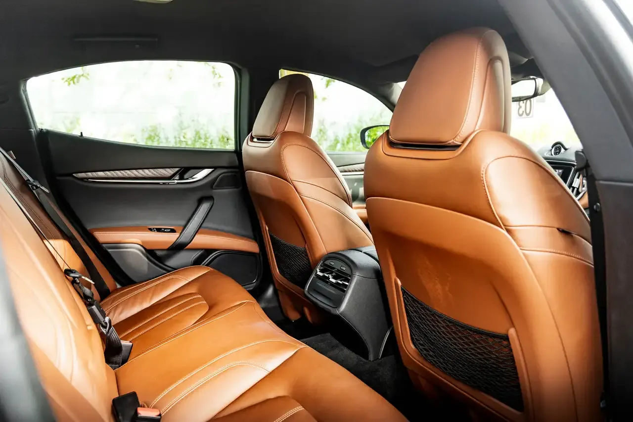 Maserati Ghibli - 18
