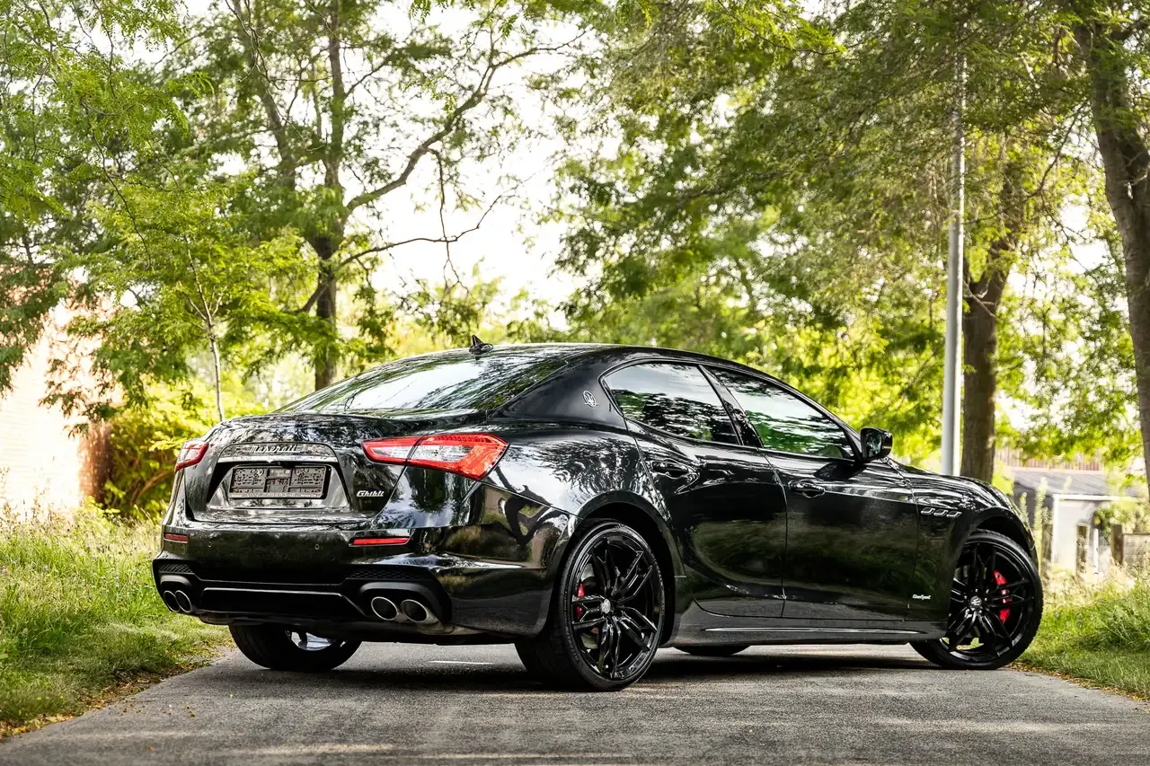 Maserati Ghibli - 25