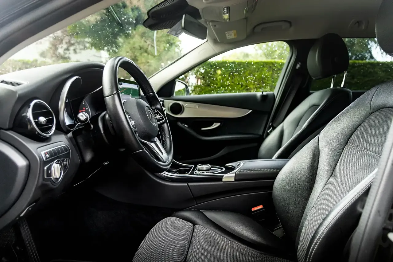 Mercedes-Benz C 300 - 5