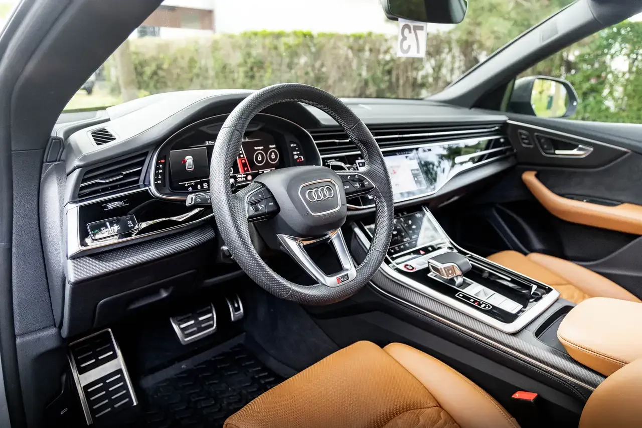 Audi RS Q8 - 4