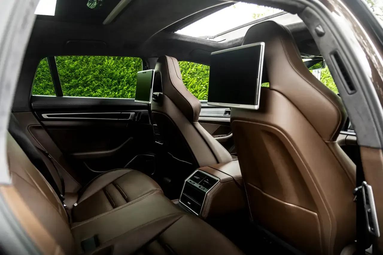Porsche Panamera - 20