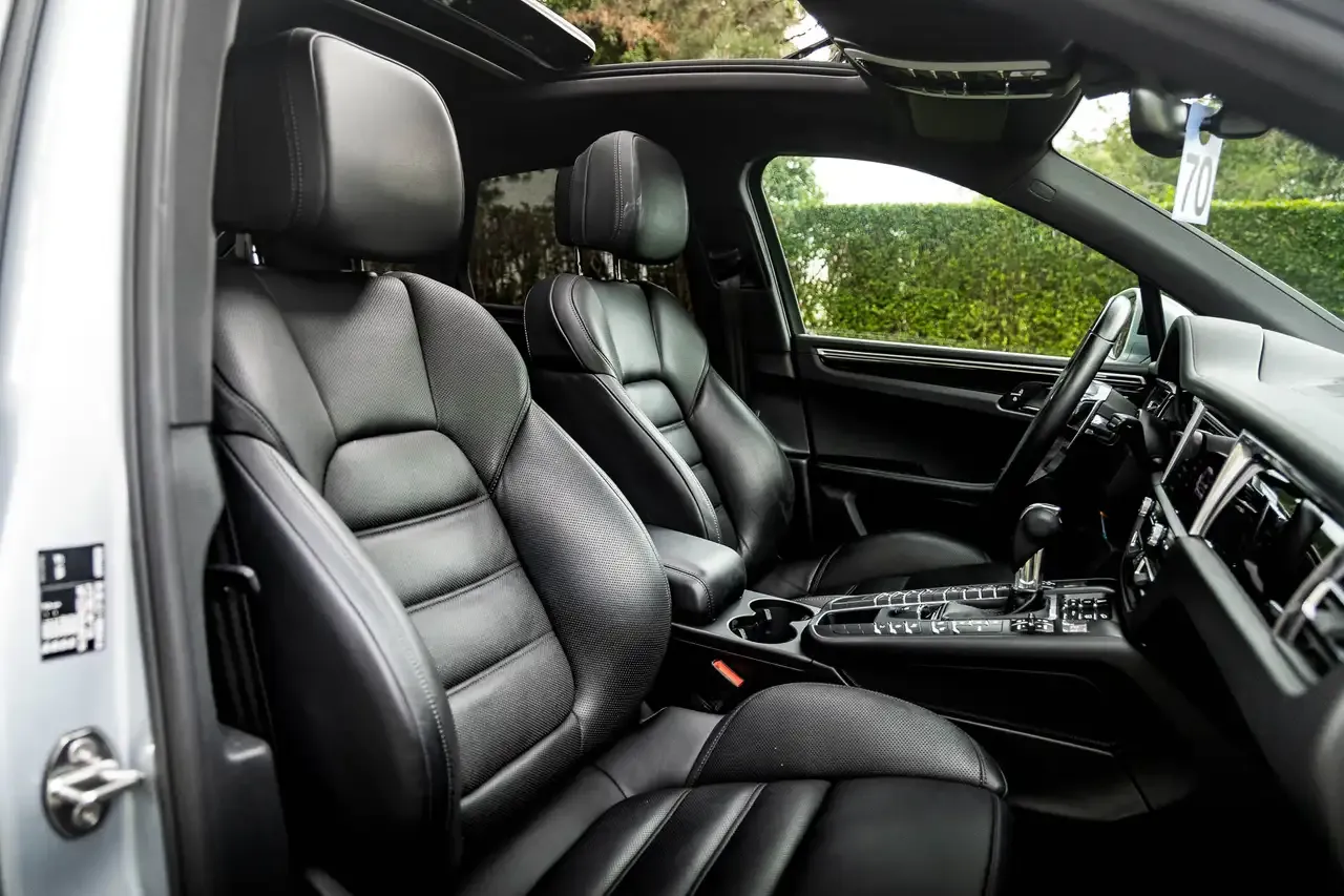 Porsche Macan - 21