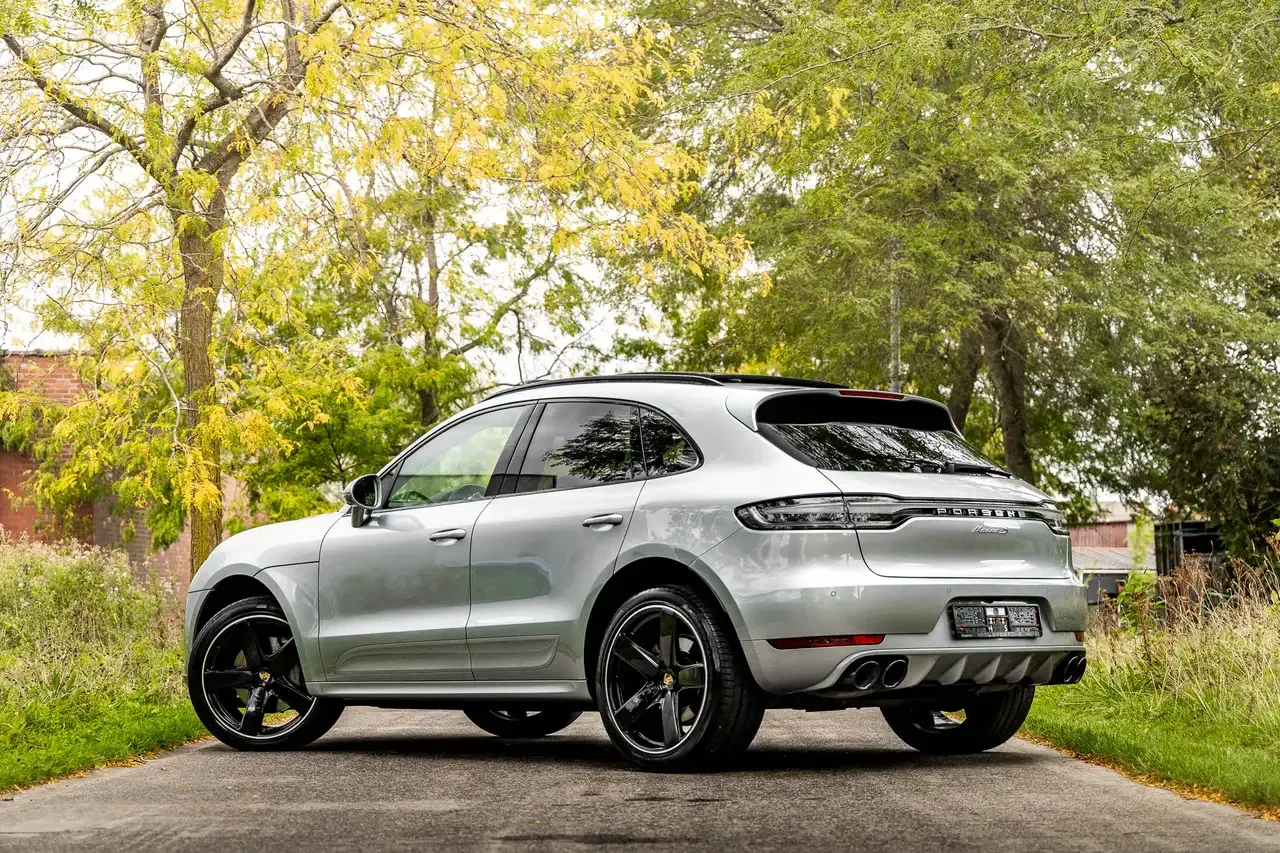 Porsche Macan - 26