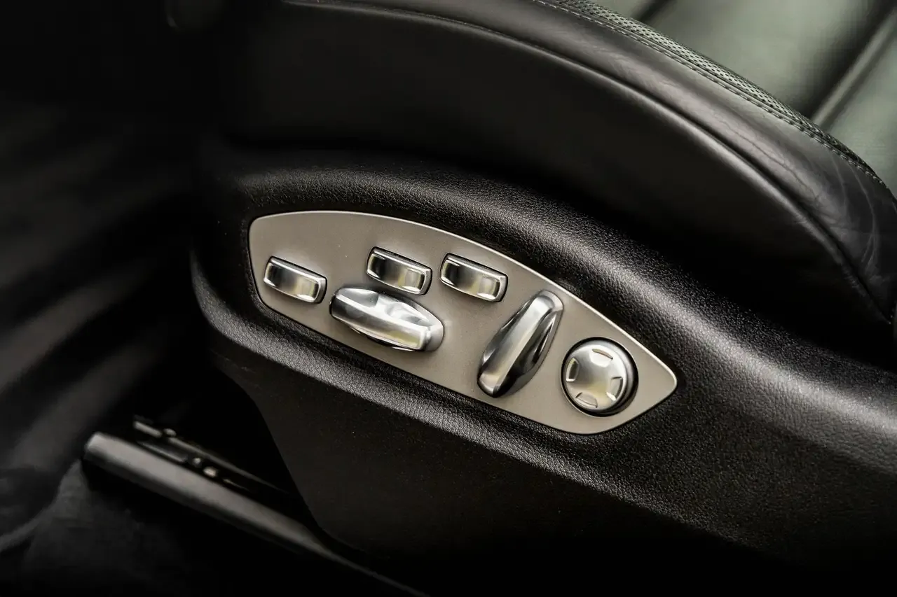 Porsche Macan - 6