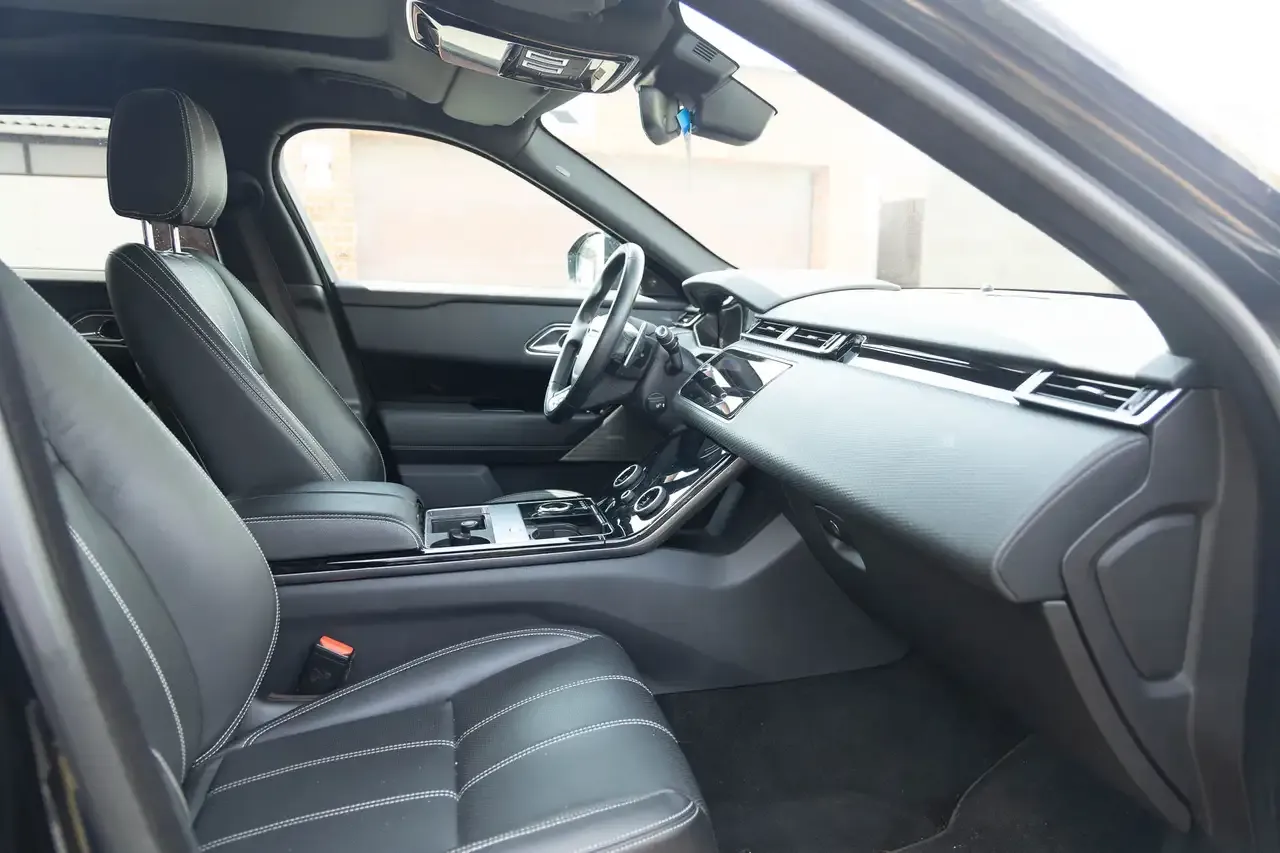 Land Rover Range Rover Velar - 14